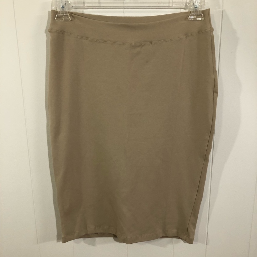 Kosher Casual NWT Knee Length Fitted Pencil Skirt Khaki Beige Medium